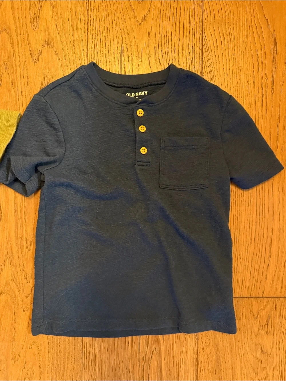 Old Navy Short Sleeve Henley Tee Set - Olive & Navy